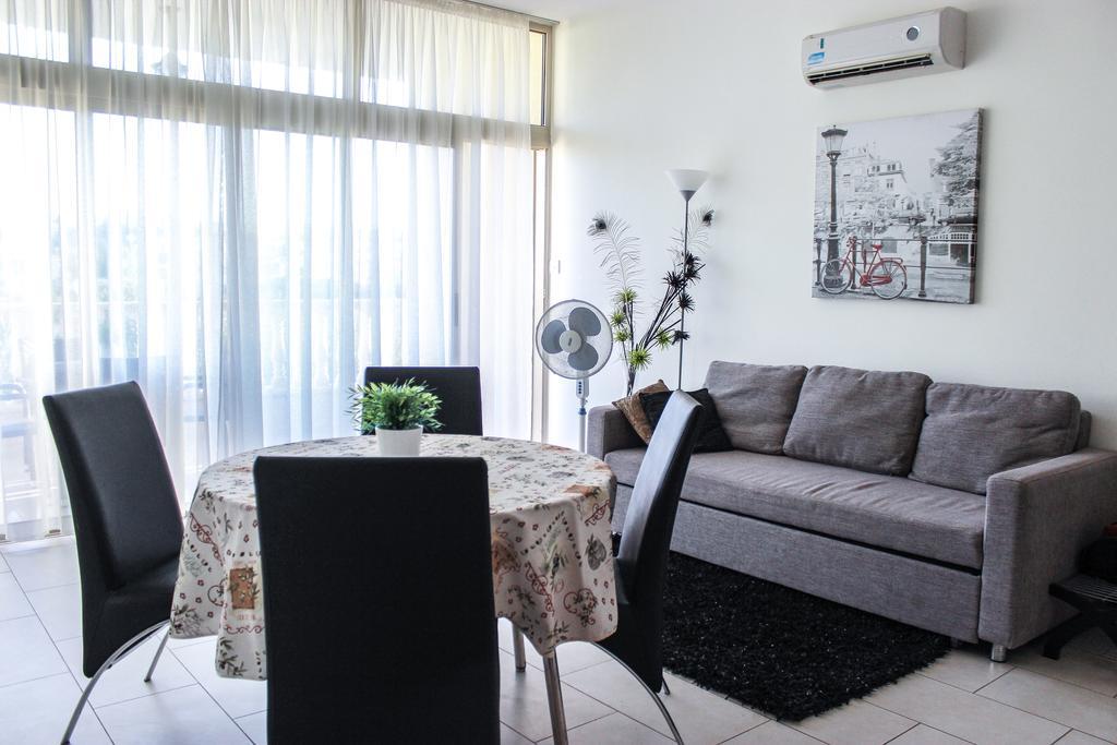 King'S Gardens Apartment 파포스 외부 사진
