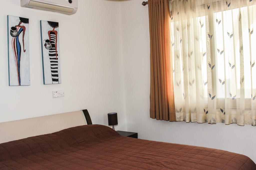 King'S Gardens Apartment 파포스 외부 사진