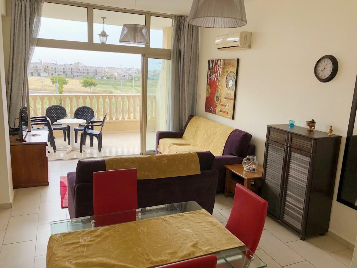 King'S Gardens Apartment 파포스 외부 사진